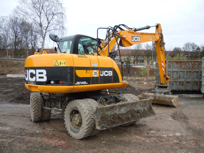 JCB JS 145 W (3).jpg