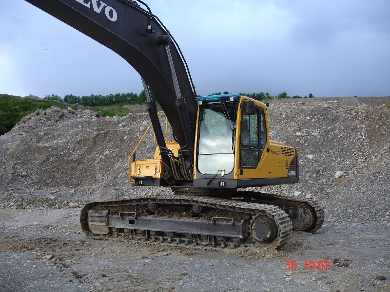 Vorführmaschine Volvo EC 290 B LC  Mai '06 (5).jpg