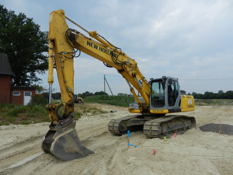 H & W Tiefbau E 265 B (4).jpeg
