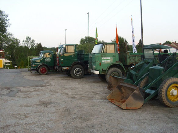 3.Henschel und Oldtimertreffen 2011 049.jpg