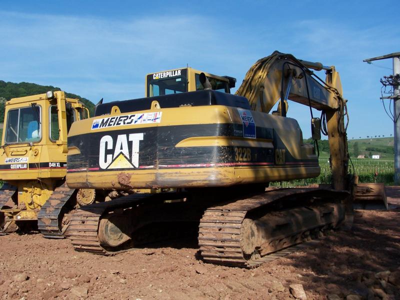 Caterpillar 322B LN, 2006-06-11, 003.jpg