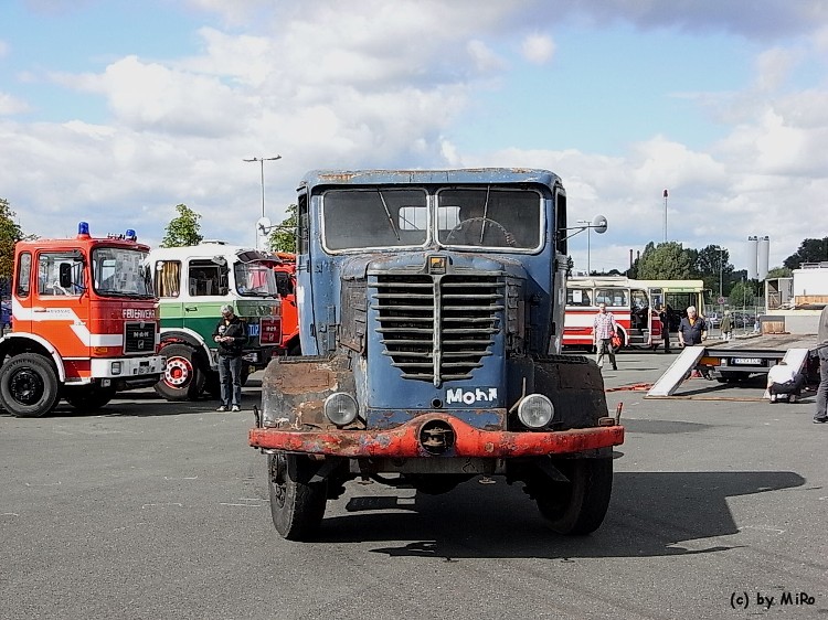 120-TR-BS-2011 508.jpg