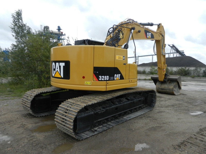 Cat 328 D (3).jpg
