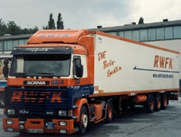 Scania-113-M-360-RFWK.jpg