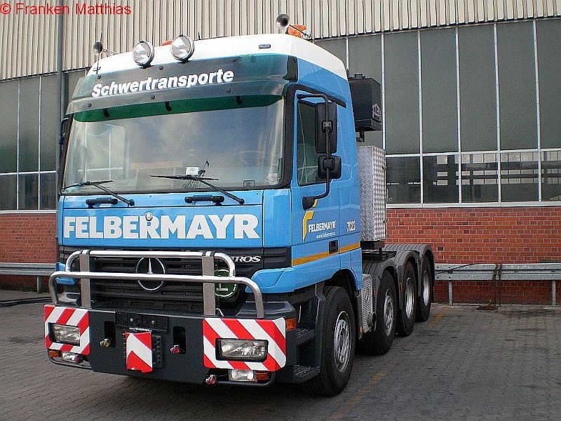 Felbermayr Actros 7023 2008 003.jpg