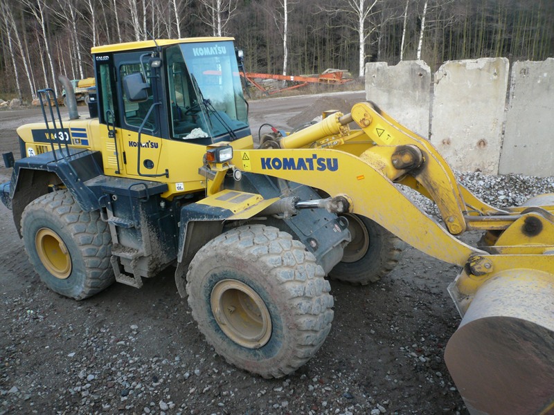 Komatsu WA430-6 - ... - Sandgrube Cossen - 2011-12-11 (7).jpg