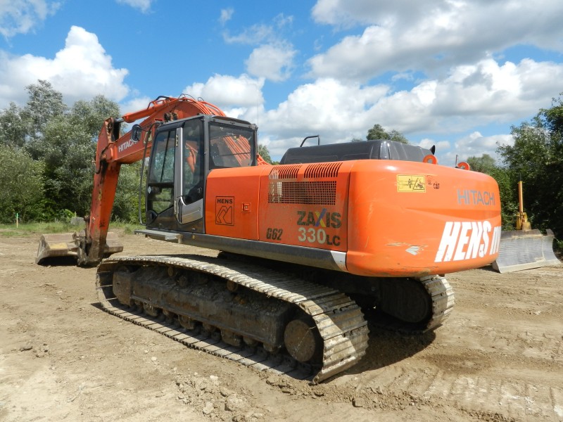 Hens ZX 330-3 (3).jpg