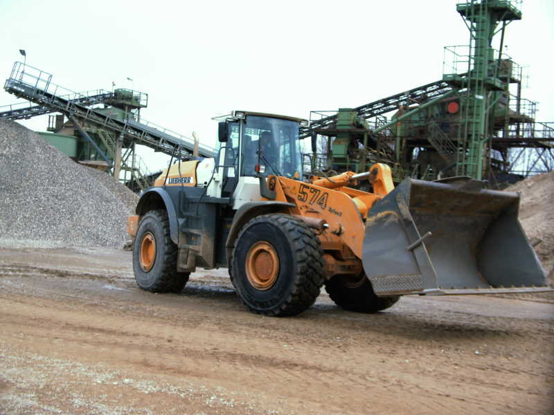 3-574.jpg