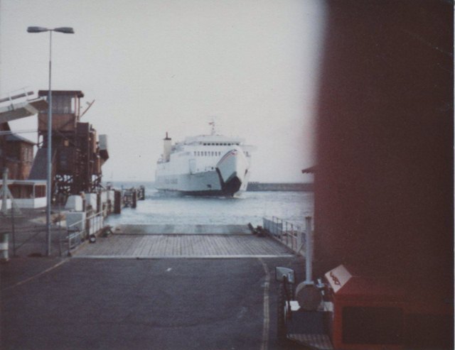 003 (640x493).jpg