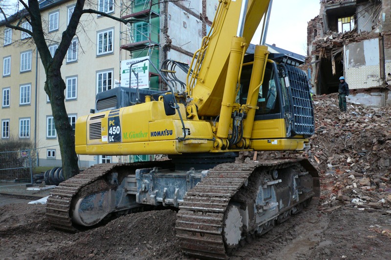 Komatsu PC450 LC 2.jpg