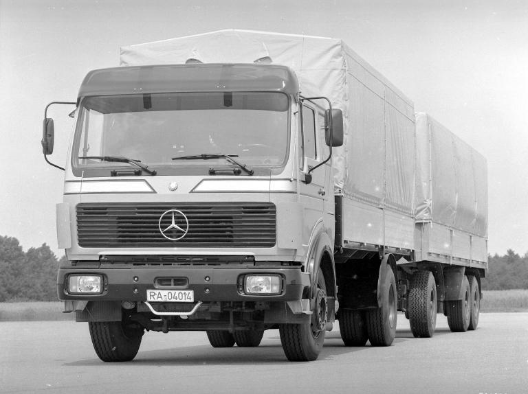 1638 C 1980-85.jpg