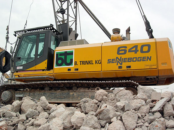 Sennebogen640_02.jpg