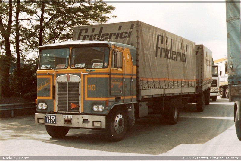 VD 8110  Friderici  Kenworth K100.jpg