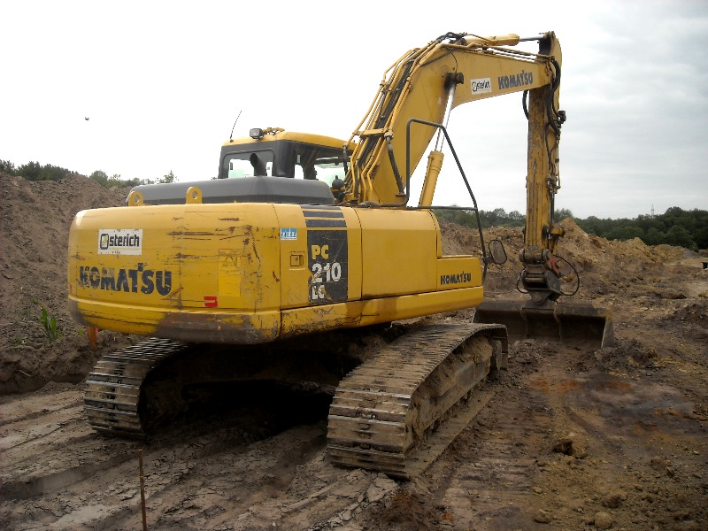 escavatore komatsu Attachment