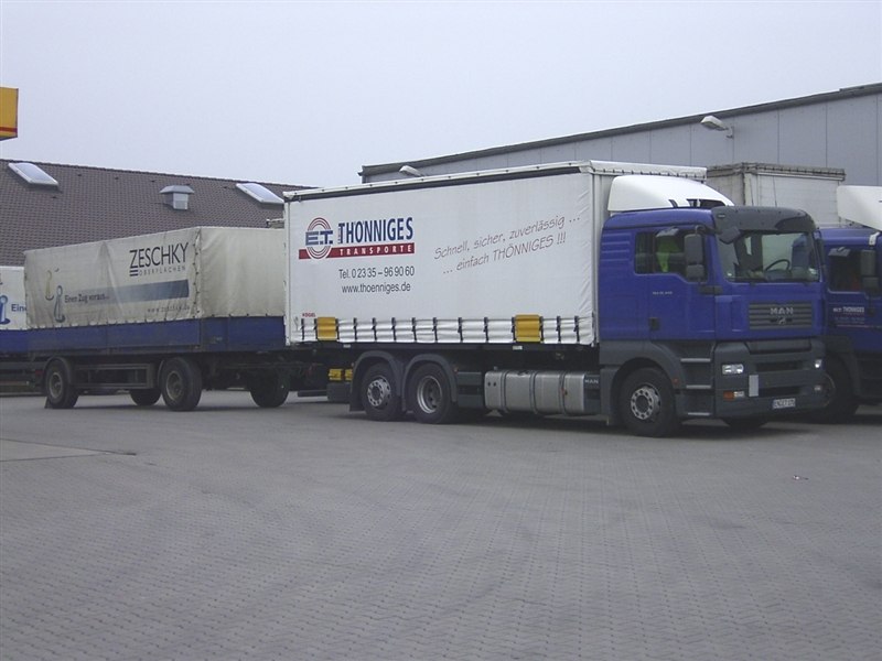 Truck 008.jpg