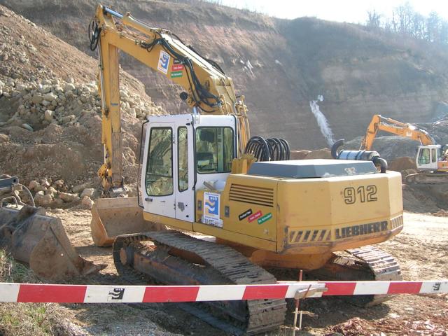 Diverse Baumaschinen 012.jpg