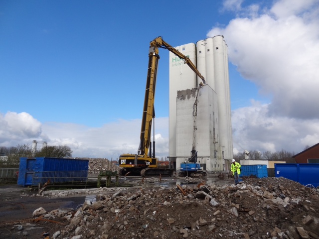  Cat 5110b Hrd88 DF (1).jpg