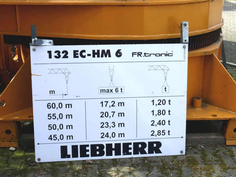 L 018.jpg
