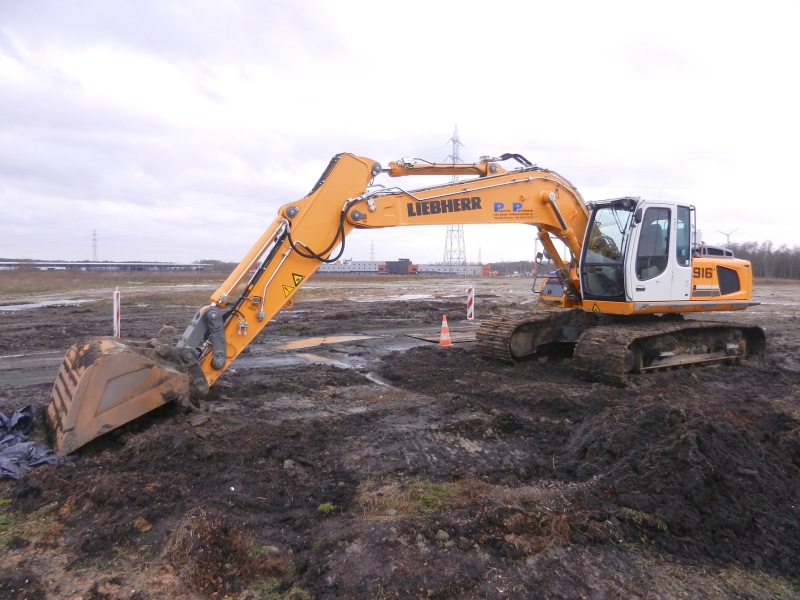 Peters R 916 Classic (4).jpg