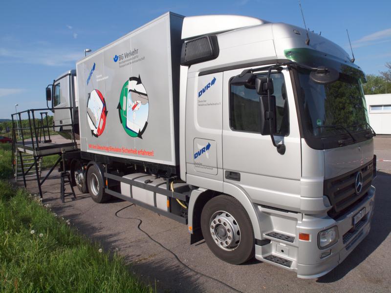K800_Überschlag LKW BG verkehr 20.05.12 (200).jpg