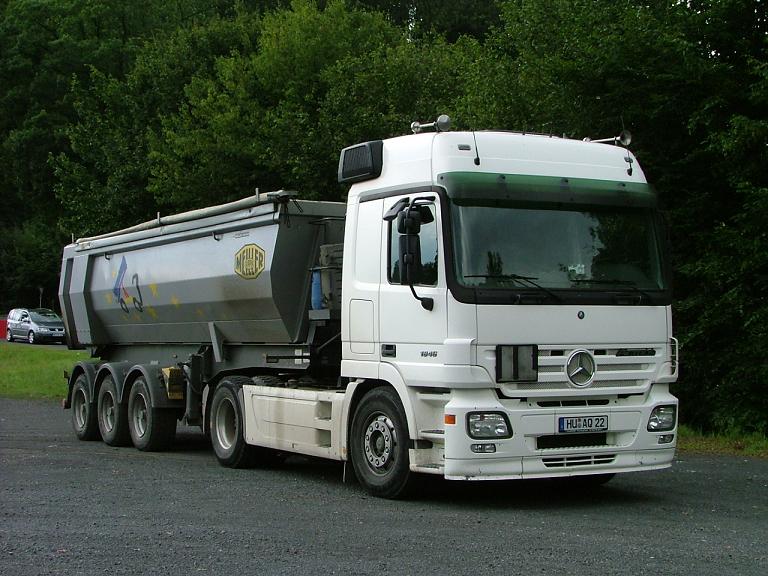 DSCF5025.jpg