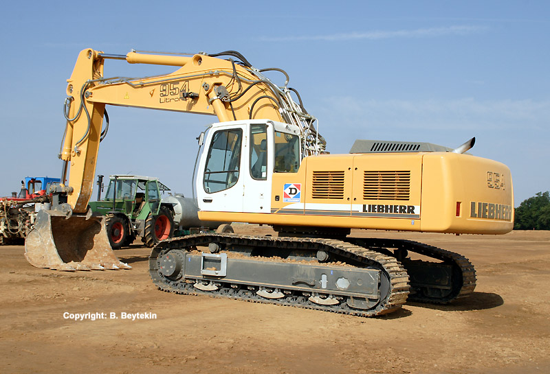 DTP_Liebherr_R954C_6klein.jpg