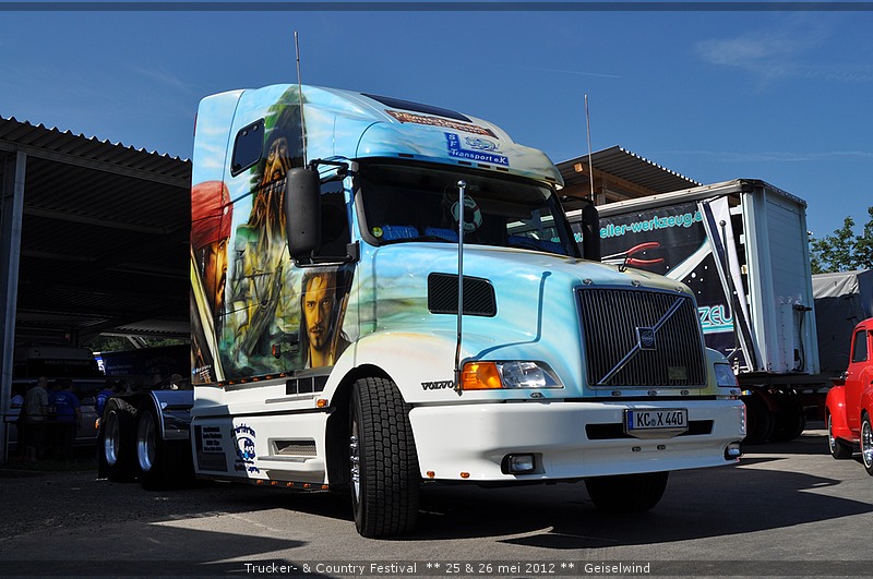 Trucker & Country Festival Geiselwind 26 mei 2012 0199.jpg