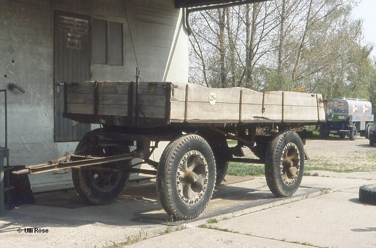 img165.jpg