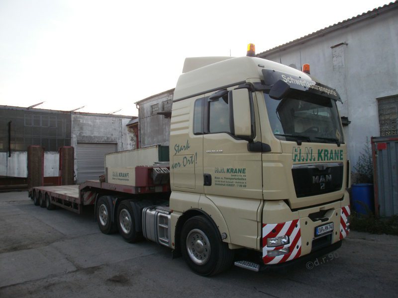 MAN TGX XLX 26.440 H.N.Krane.jpg