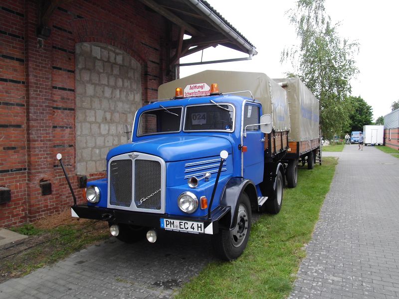 k-Oldtimer Treffen Lenzen 10. - 12.08.2012 020.jpg