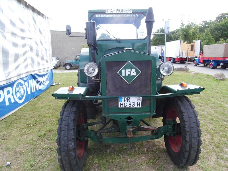 k-Oldtimer Treffen Lenzen 10. - 12.08.2012 056.jpg