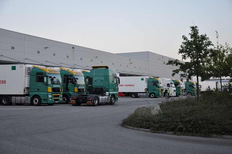 Baumaschinenbilder.de Forum Speditionen,Fuhrunternehmen und