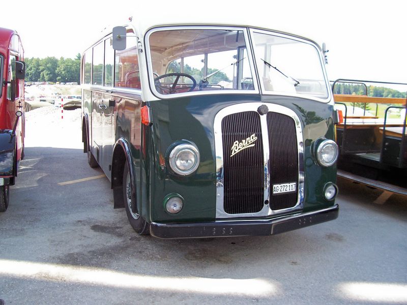 100_2420bernabus.jpg