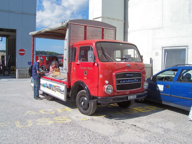 100_2442 om.jpg