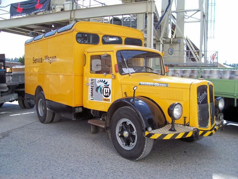 100_2443 servicewagen.jpg
