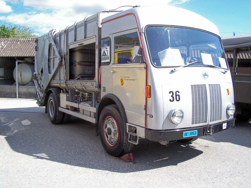 100_2450kerichtwagen.jpg
