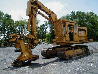 R 925 Feller Bouncher 1.jpg