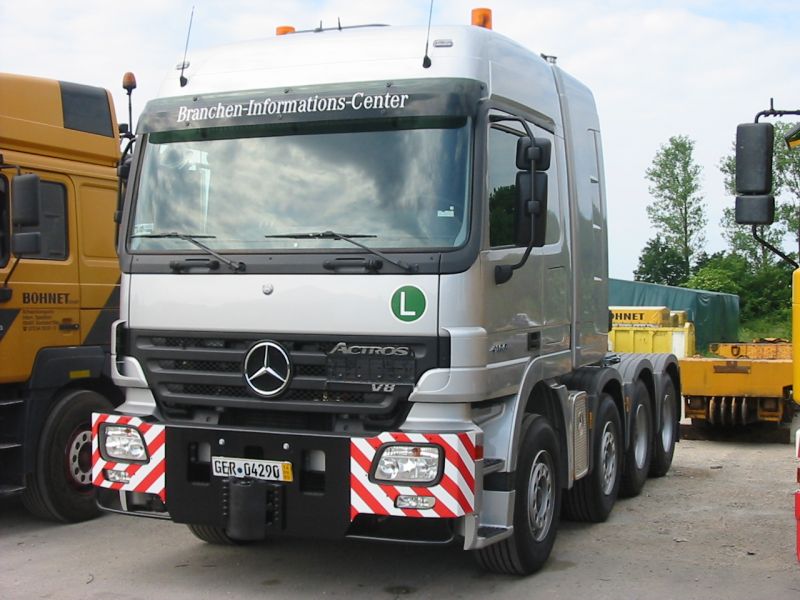 DB-Actros-41660-Bohnet-neu-110605-kr02.jpg