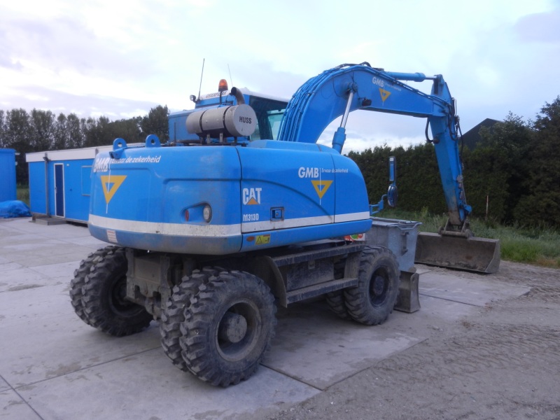 GMB M 313 D (4).jpg