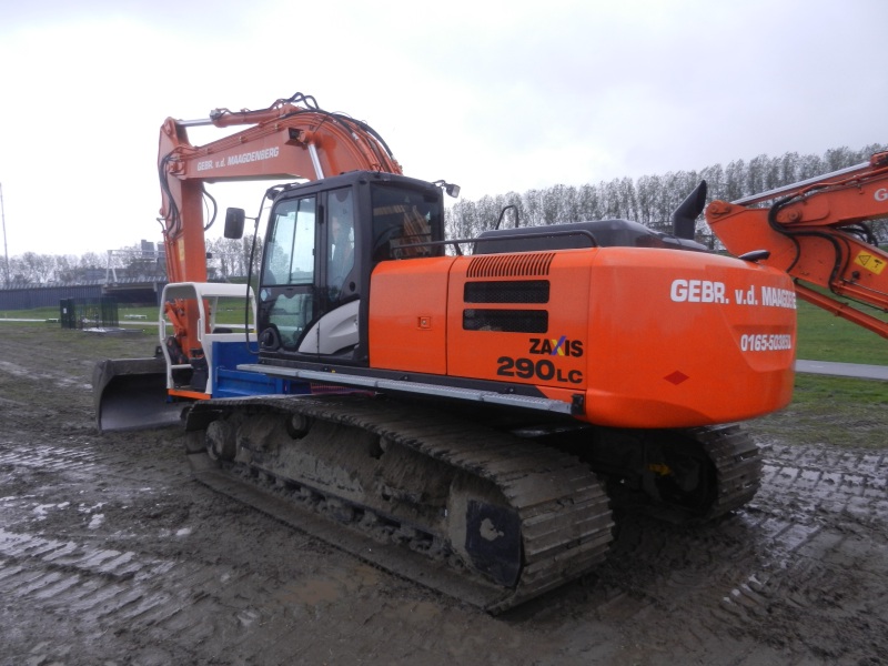 Maagdenberg ZX 290-5 (1).jpg