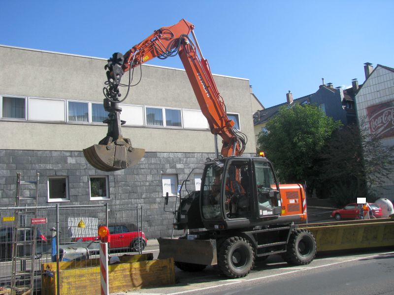 zaxis 140.jpg