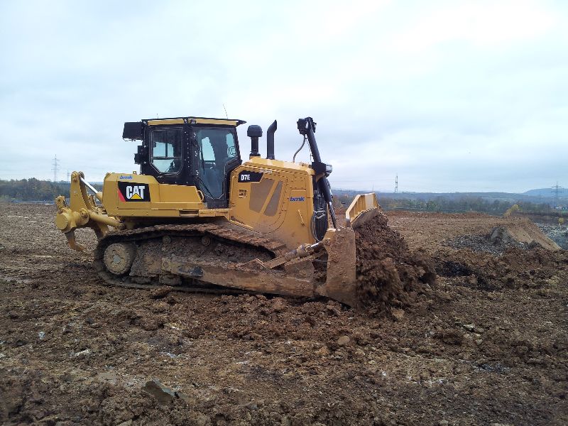 Cat D7 E (2).jpg
