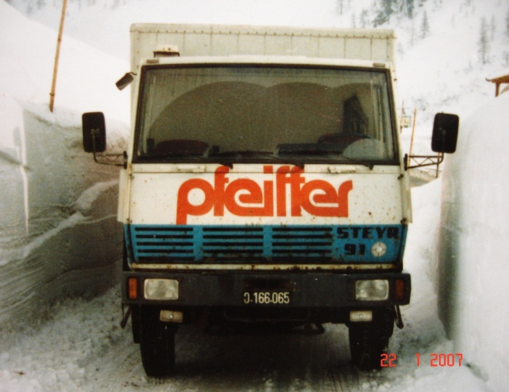 1986.jpg