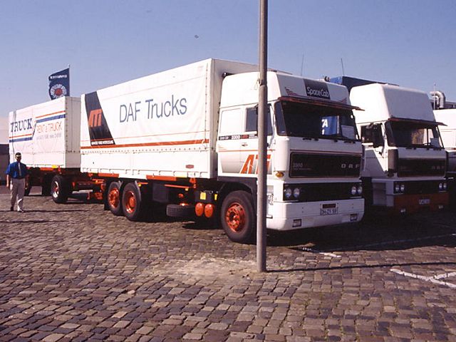 DAF-3300-weiss-MN-180506-01.jpg