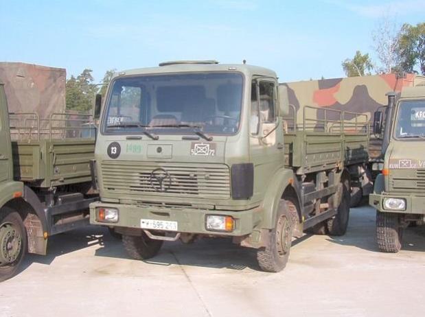 MB_1017.jpg