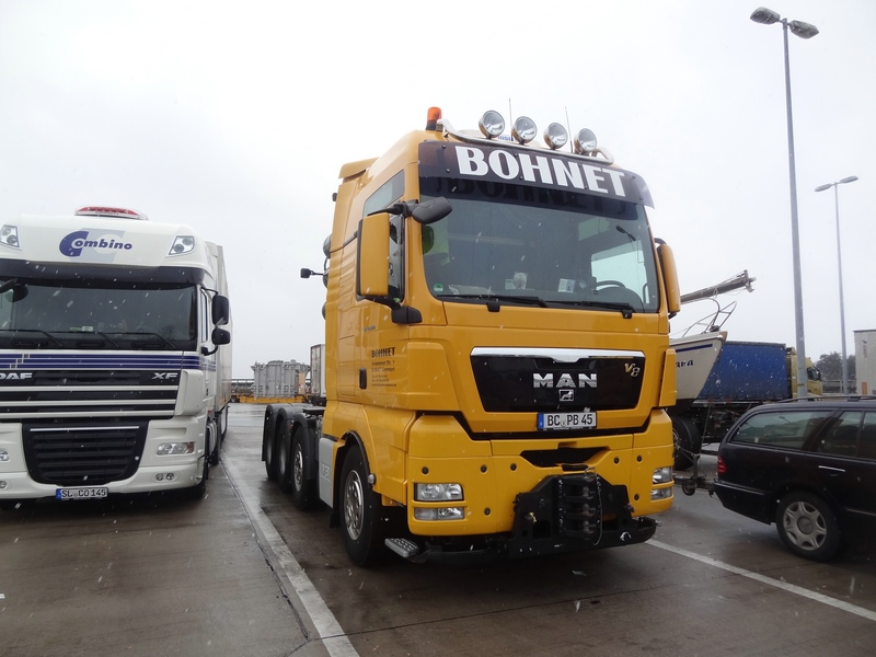 comp_DSC06042.jpg