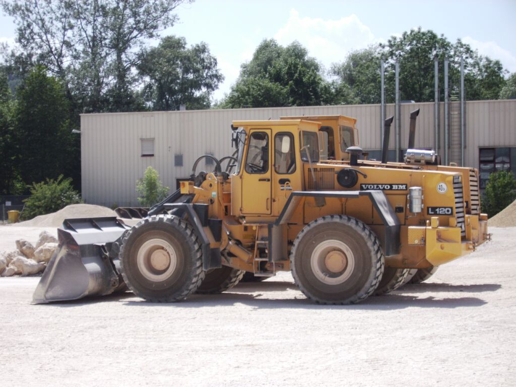 Volvo L 120 Attachment