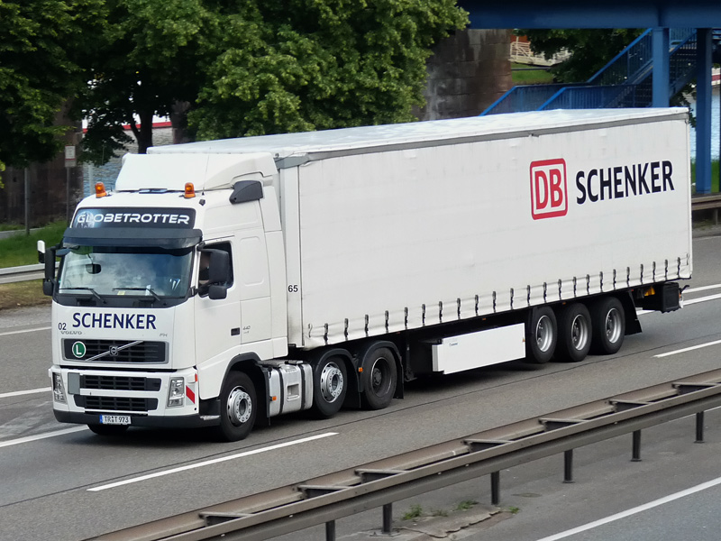 Volvo FH III 440 GL EUGPSZ  DB Schenker.jpg