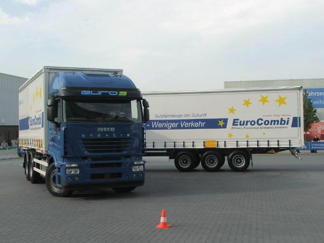 Stralis 25 Meter DSC00484 (3).jpg