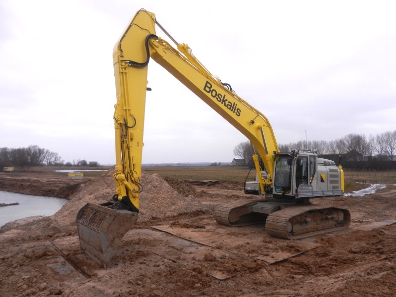 Boskalis 329 E LR-2 (5).jpg
